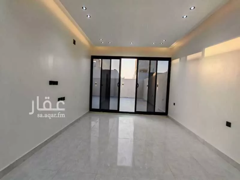 فيلا 5 غرف في الرمال 4
