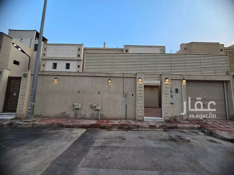 فيلا 7 غرف في الدار البيضاء 6