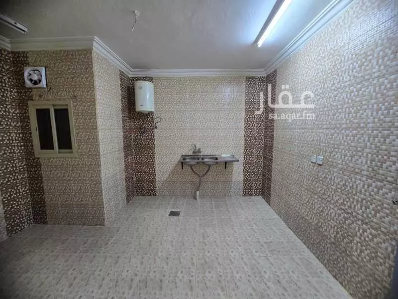 فيلا 7 غرف في الدار البيضاء 10