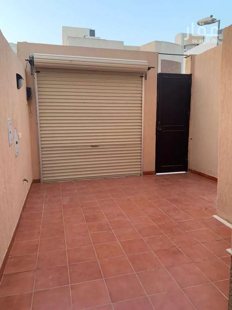 4 bedroom villa in Al Yasmin 8