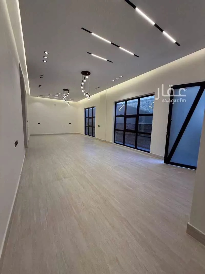 10 bedroom villa in Al Mahdiyyah 9