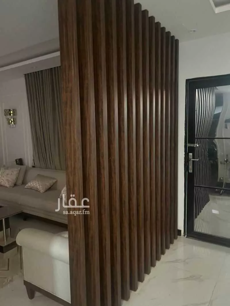 5 bedroom villa in Al Hazm 9
