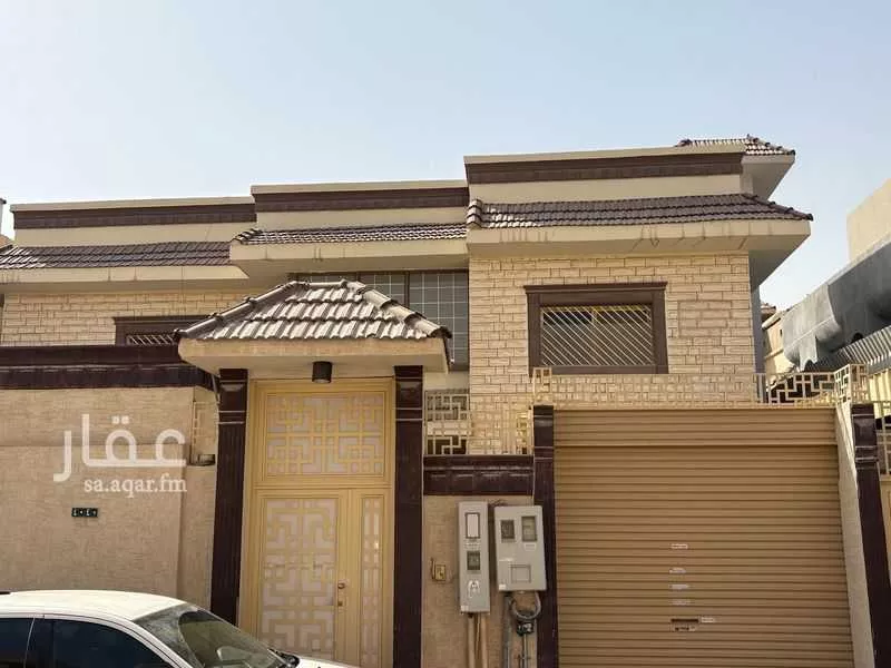 5 bedroom villa in Al Olaya 3