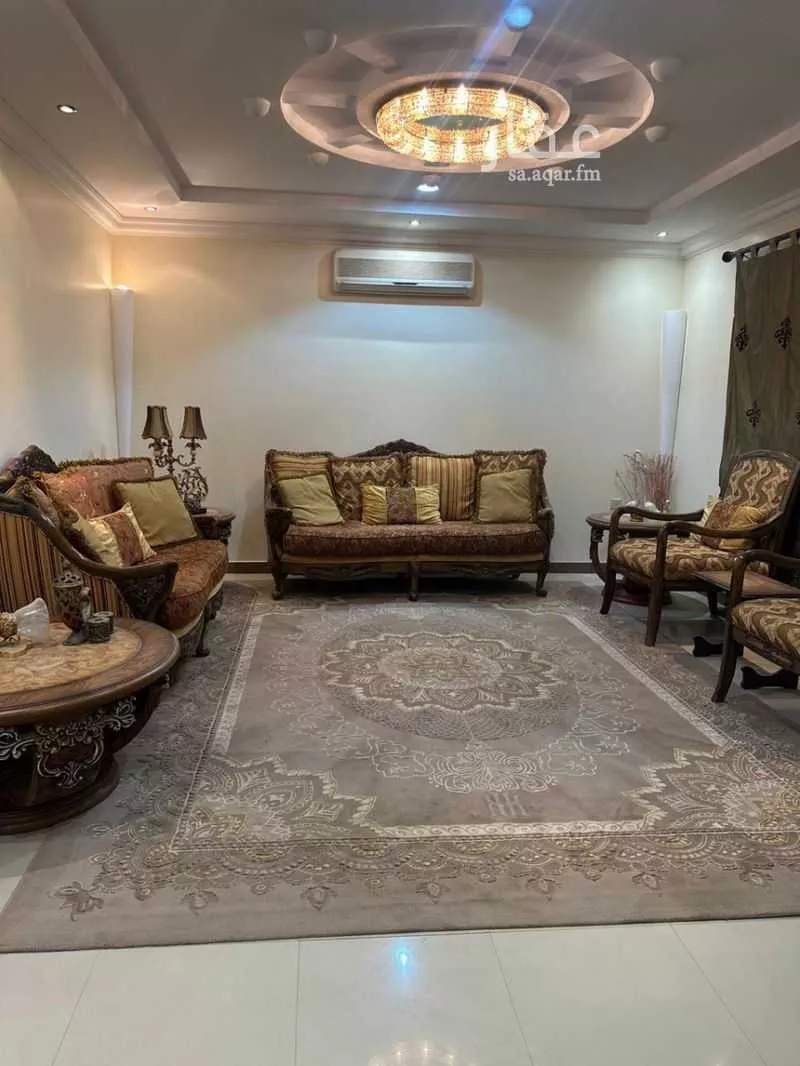 6 bedroom villa in Al Yasmin 6