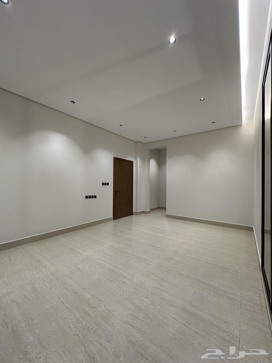 5 bedroom villa in Tuwaiq, Riyadh 22