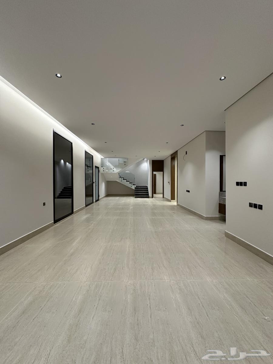 5 bedroom villa in Tuwaiq, Riyadh 12