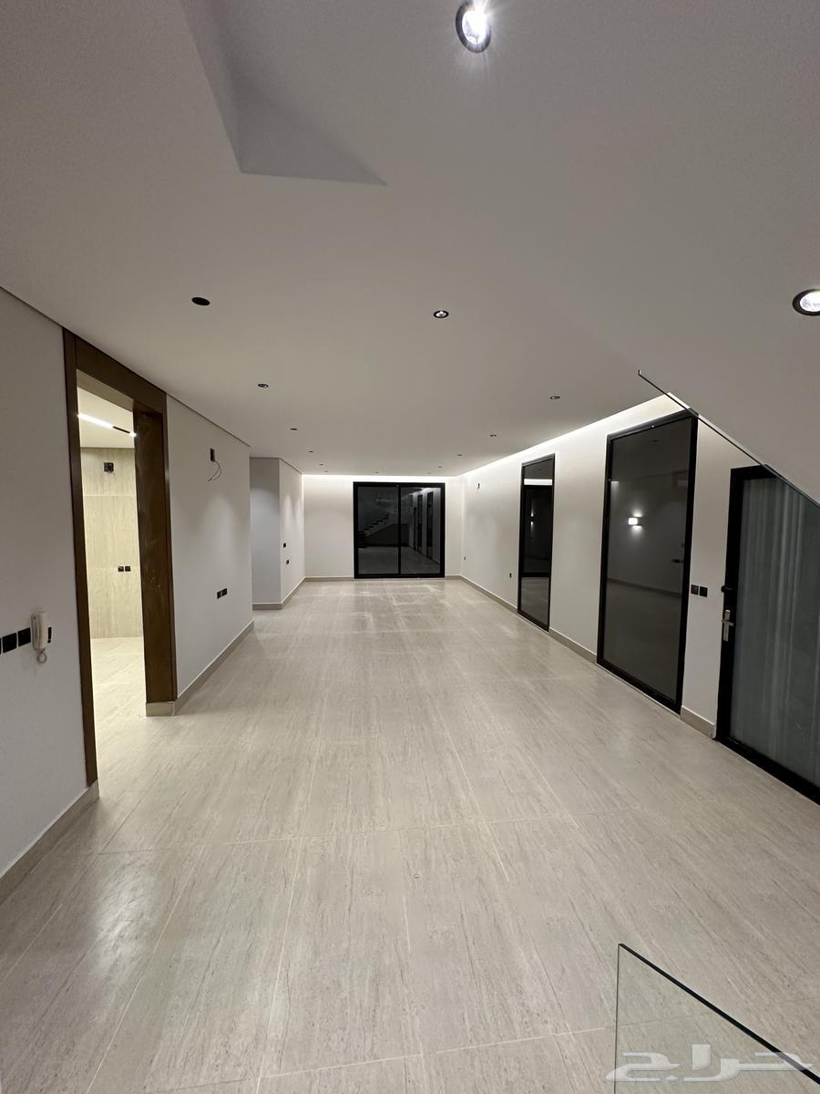 5 bedroom villa in Tuwaiq, Riyadh 11