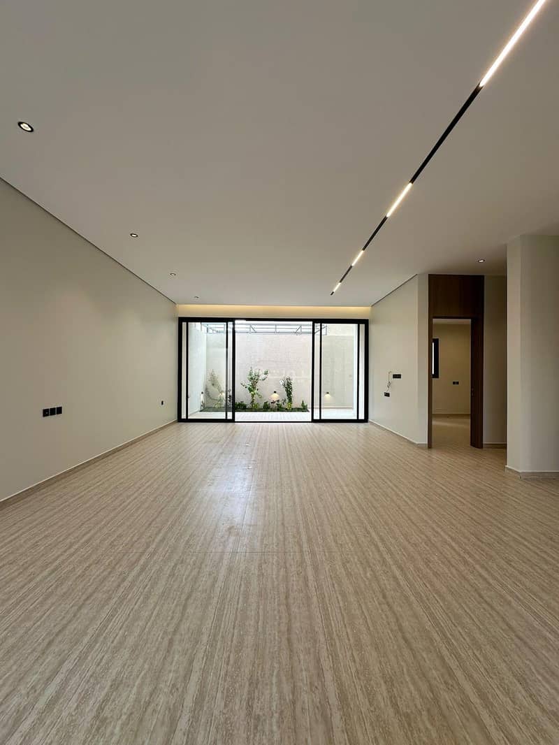 5 bedroom villa in Al Rimal, Riyadh 12
