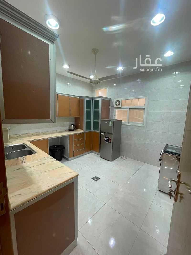 3 bedroom apartment in Al Rabie, Khamis Mushait 9