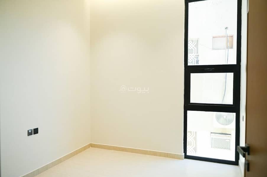 4 bedroom villa in King Fahd, Riyadh 5