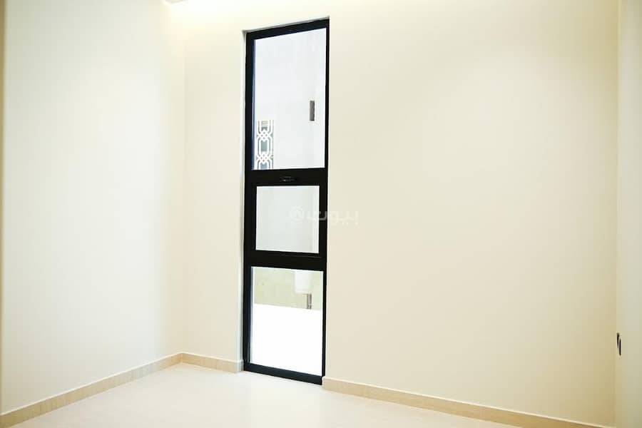 4 bedroom villa in King Fahd, Riyadh 6