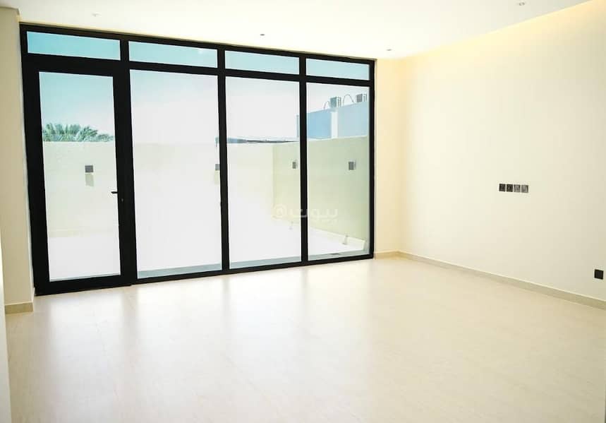 4 bedroom villa in King Fahd, Riyadh 8