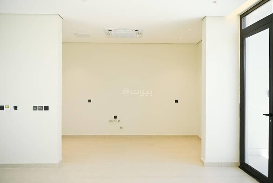 4 bedroom villa in King Fahd, Riyadh 9
