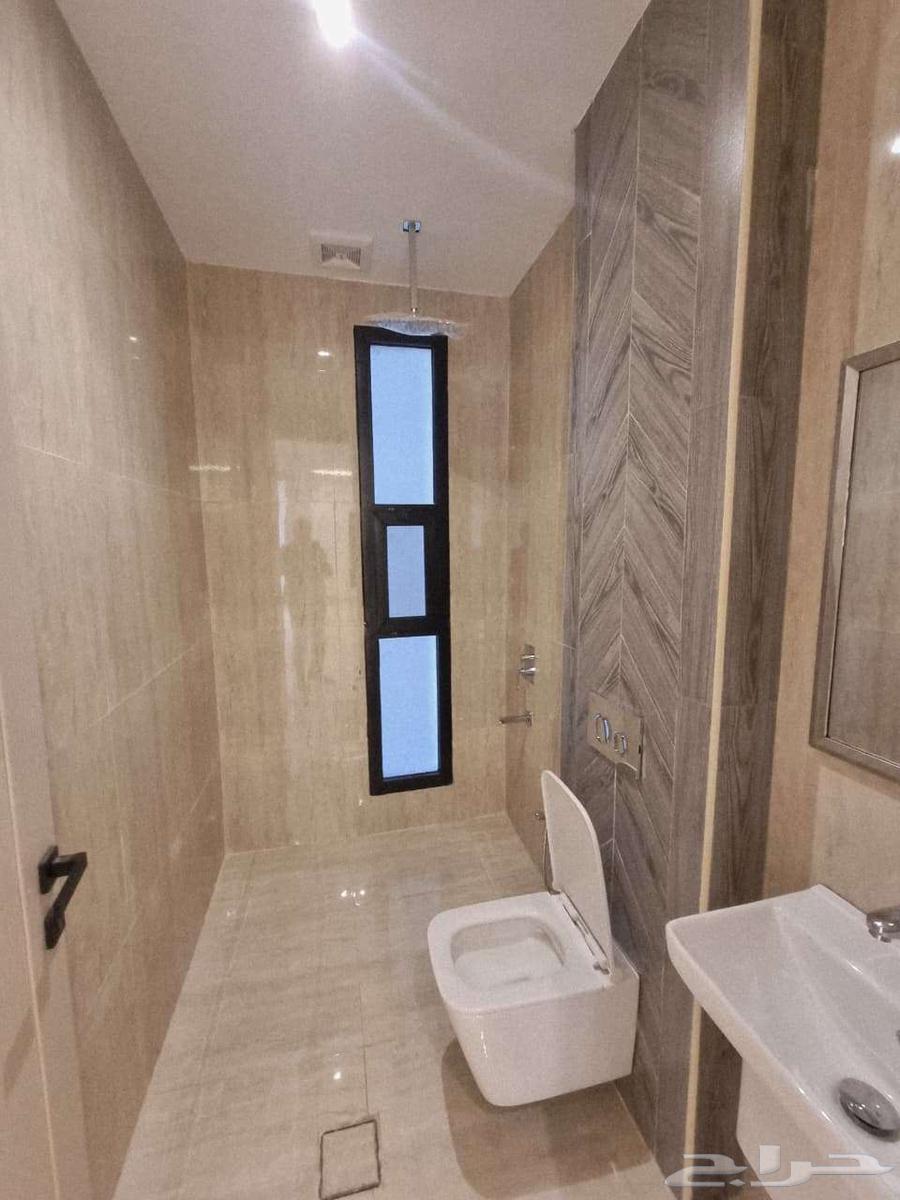 3 bedroom apartment in Al Hamra 3