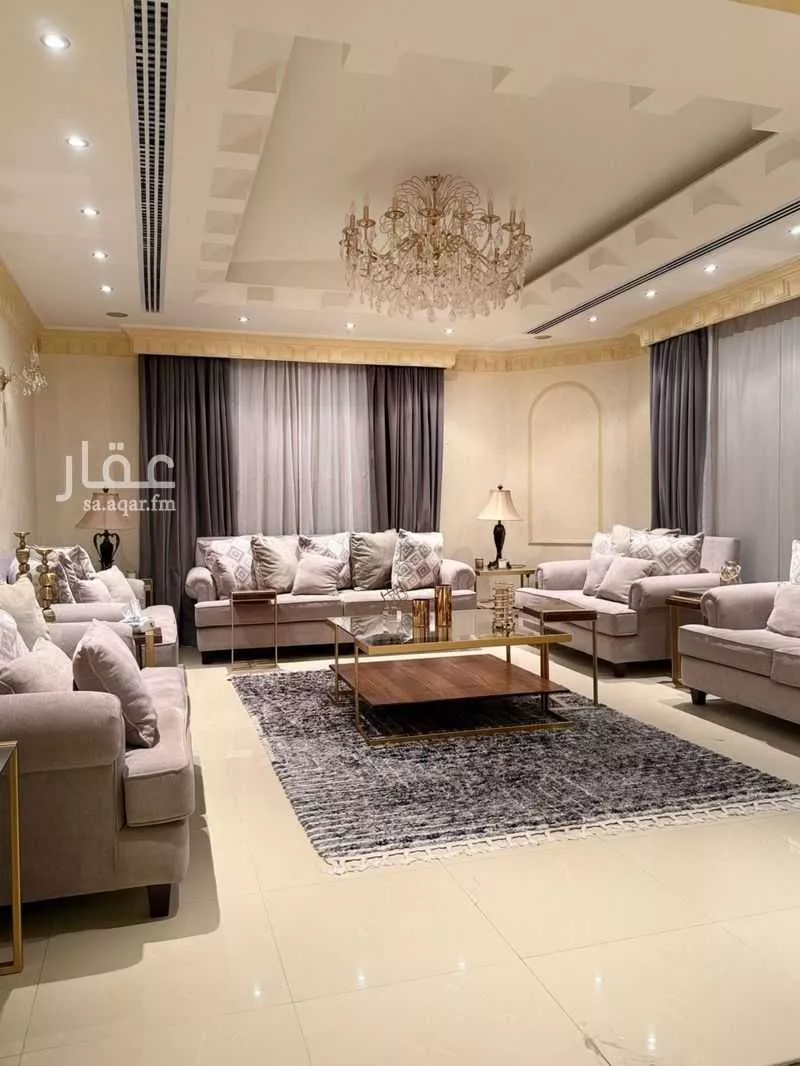 5 bedroom villa in Al Hamra 14