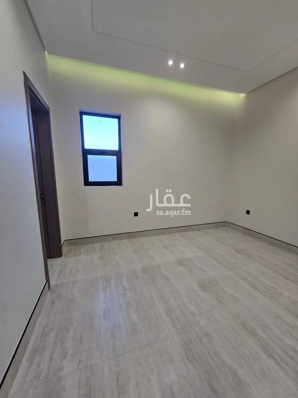 فيلا 6 غرف في ظهرة البديعة 16