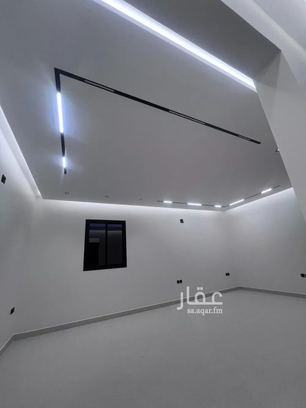 فيلا 5 غرف في الشرق 9
