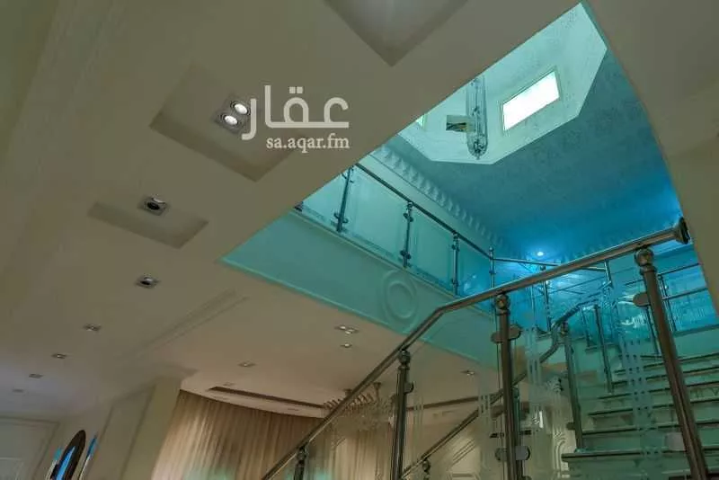 8 bedroom villa in Al Yarmouk 12