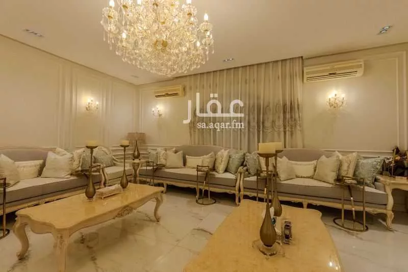 8 bedroom villa in Al Yarmouk 7