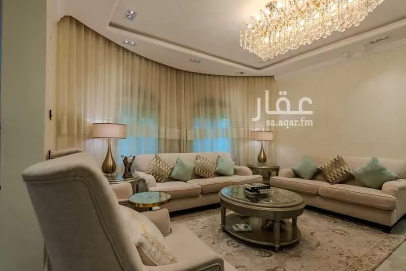 8 bedroom villa in Al Yarmouk 10