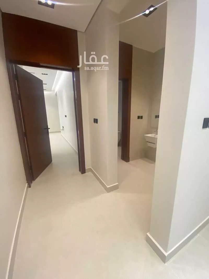 فيلا 7 غرف في الجنادرية 11