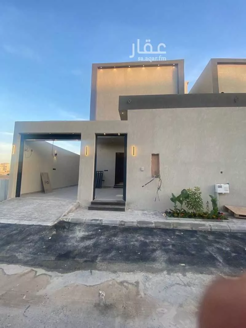 فيلا 7 غرف في الجنادرية 7