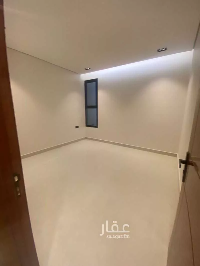 فيلا 7 غرف في الجنادرية 9