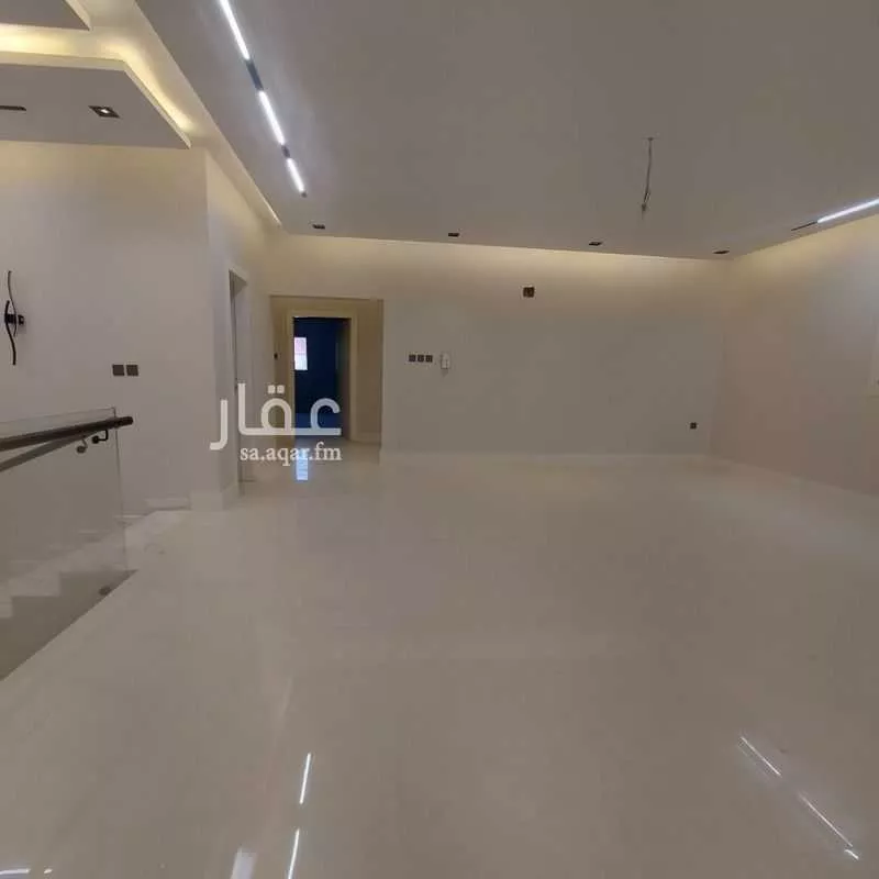 فيلا 4 غرف في اشبيلية 4