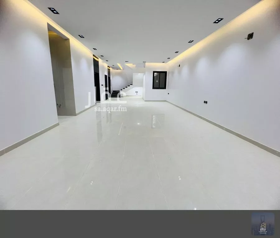 7 bedroom apartment in Al Janadriyah 5