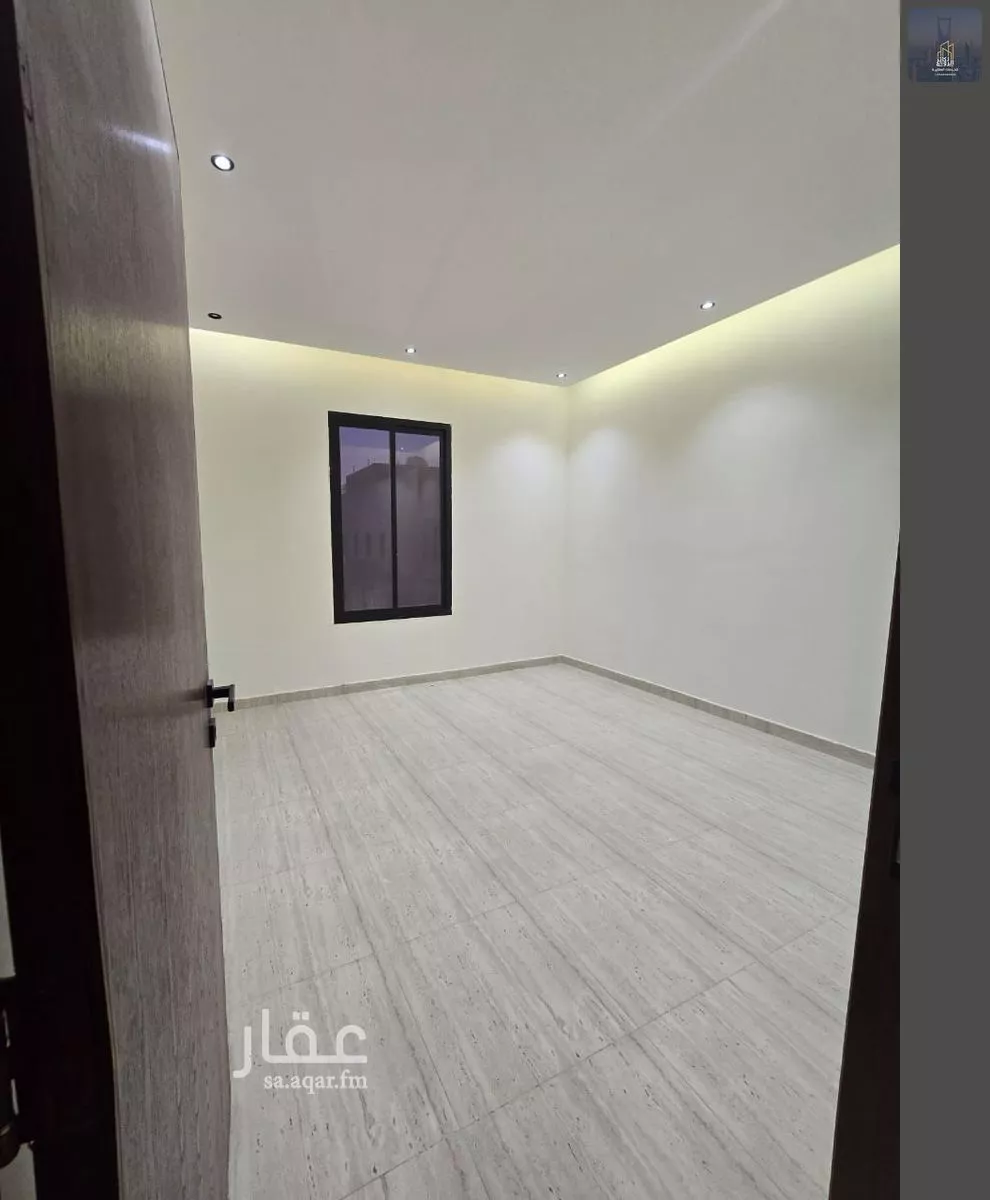 5 bedroom villa in Tuwaiq 12