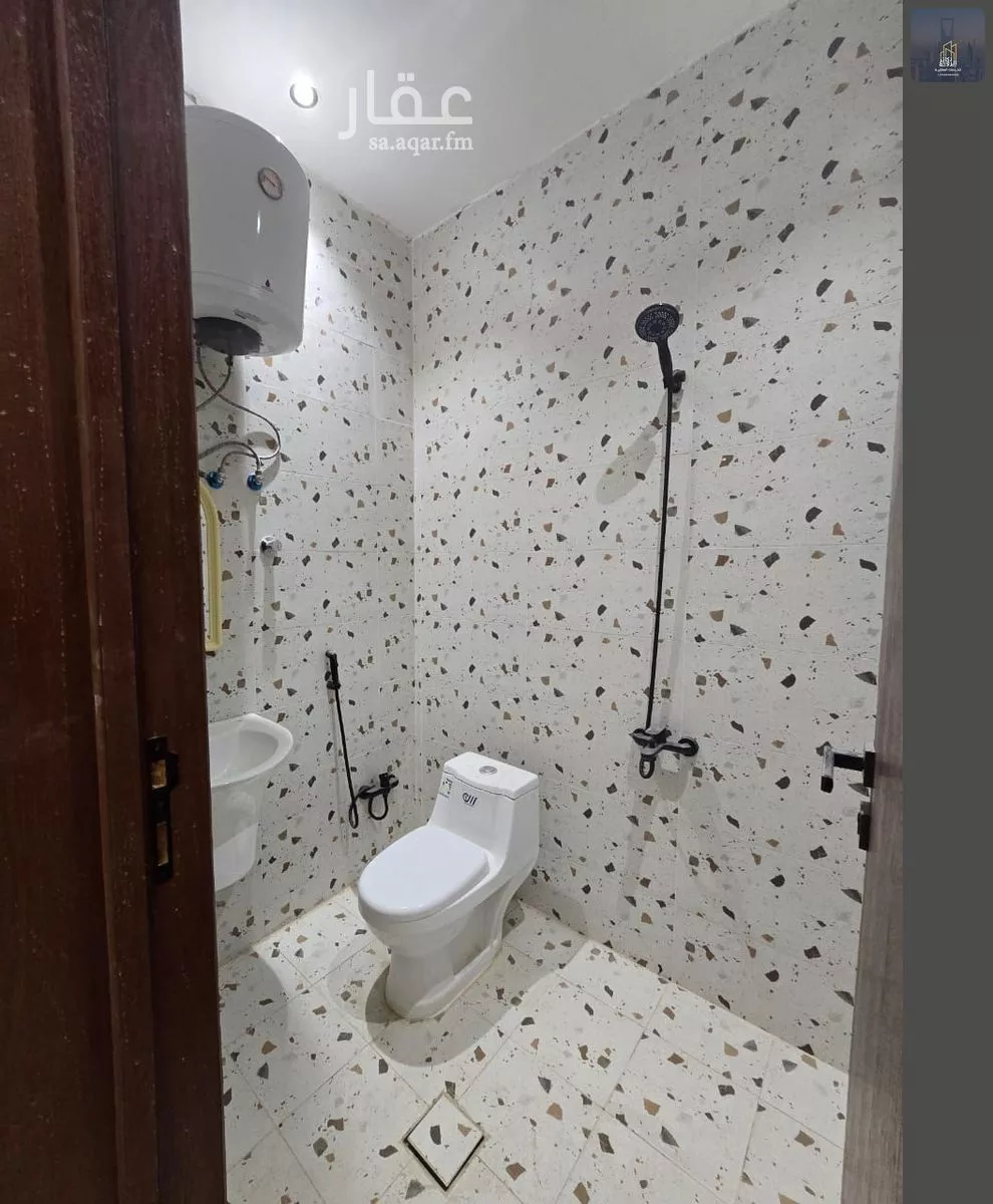 5 bedroom villa in Tuwaiq 4