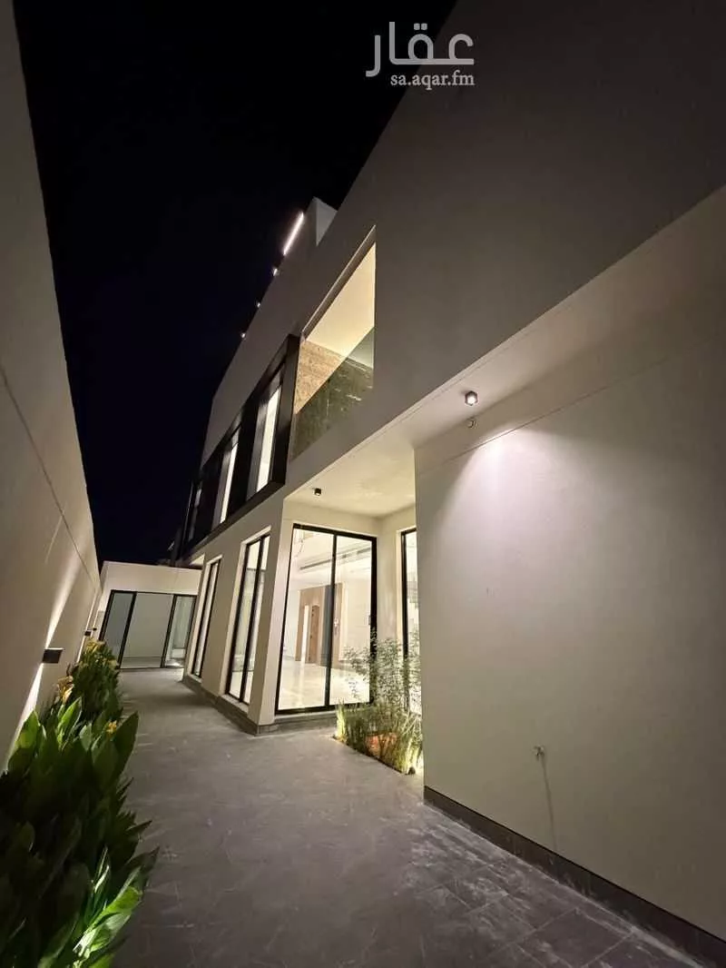 6 bedroom villa in Al Narjis 5
