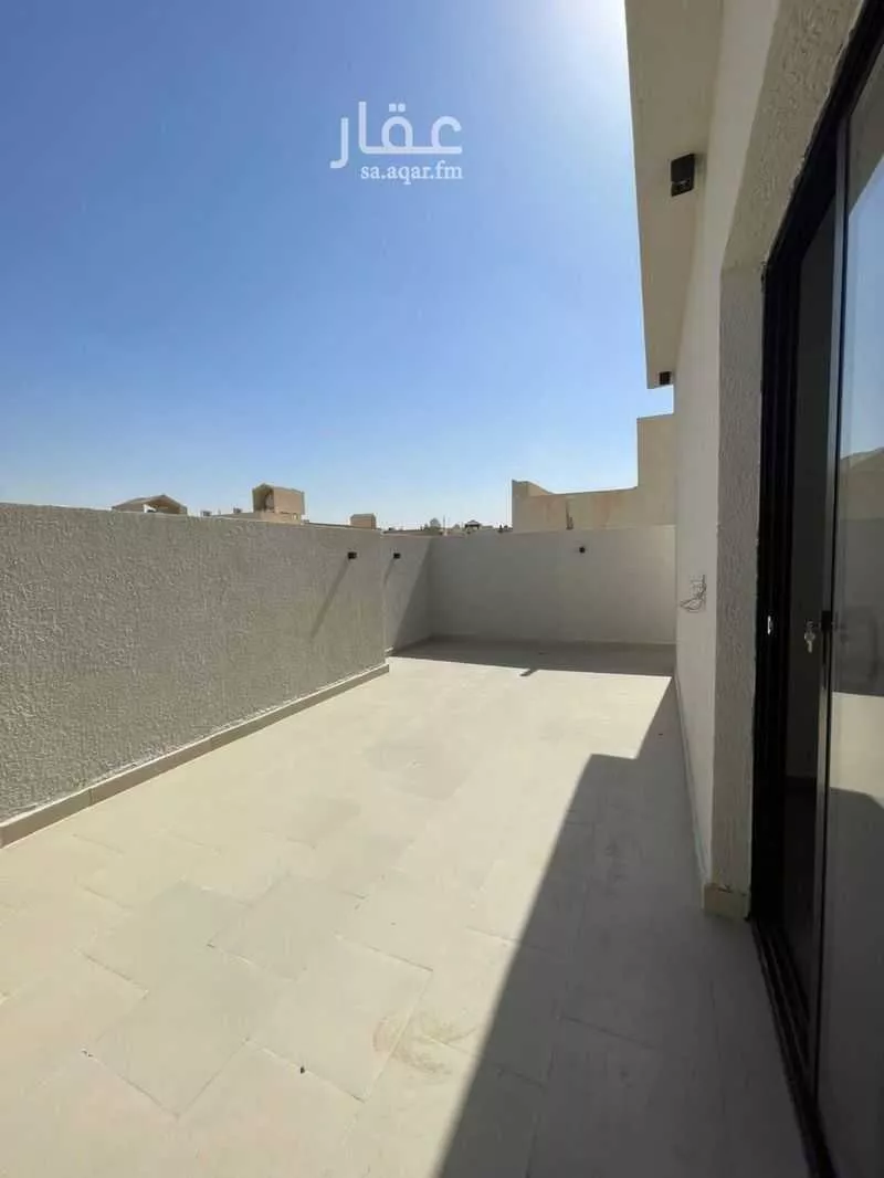 5 bedroom villa in Al Hazm 7