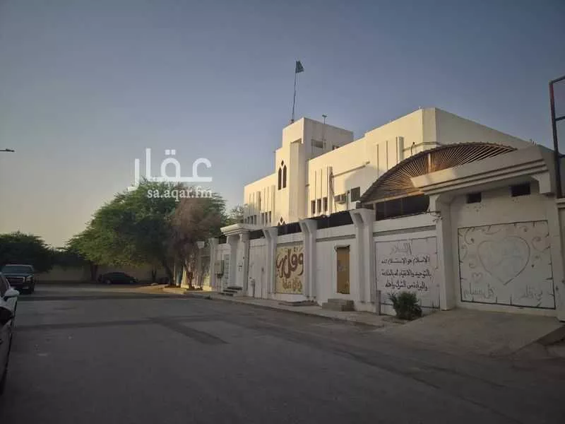 فيلا 14 غرف في الخالدية 3