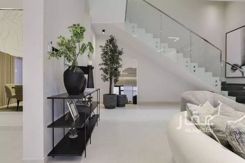 6 bedroom villa in Okaz 28