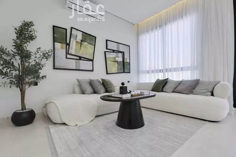 6 bedroom villa in Okaz 40