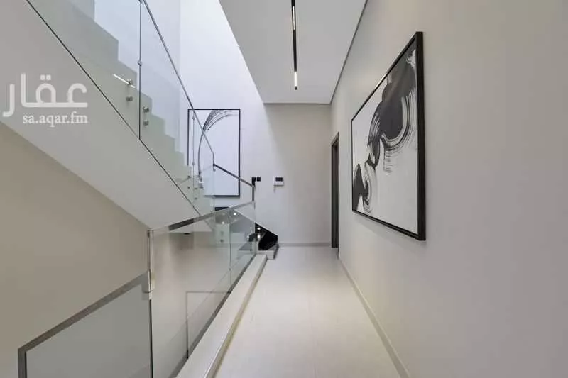 6 bedroom villa in Okaz 9