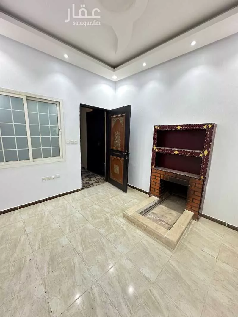 5 bedroom villa in Al Yarmouk 5