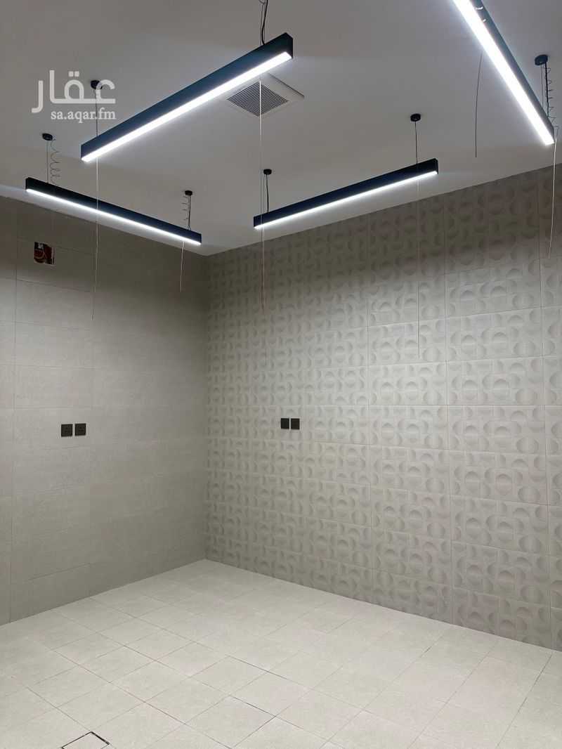 6 bedroom villa in Okaz, Riyadh 9