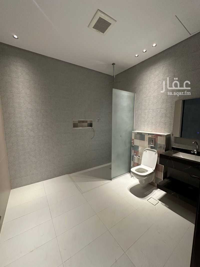 6 bedroom villa in Okaz, Riyadh 14