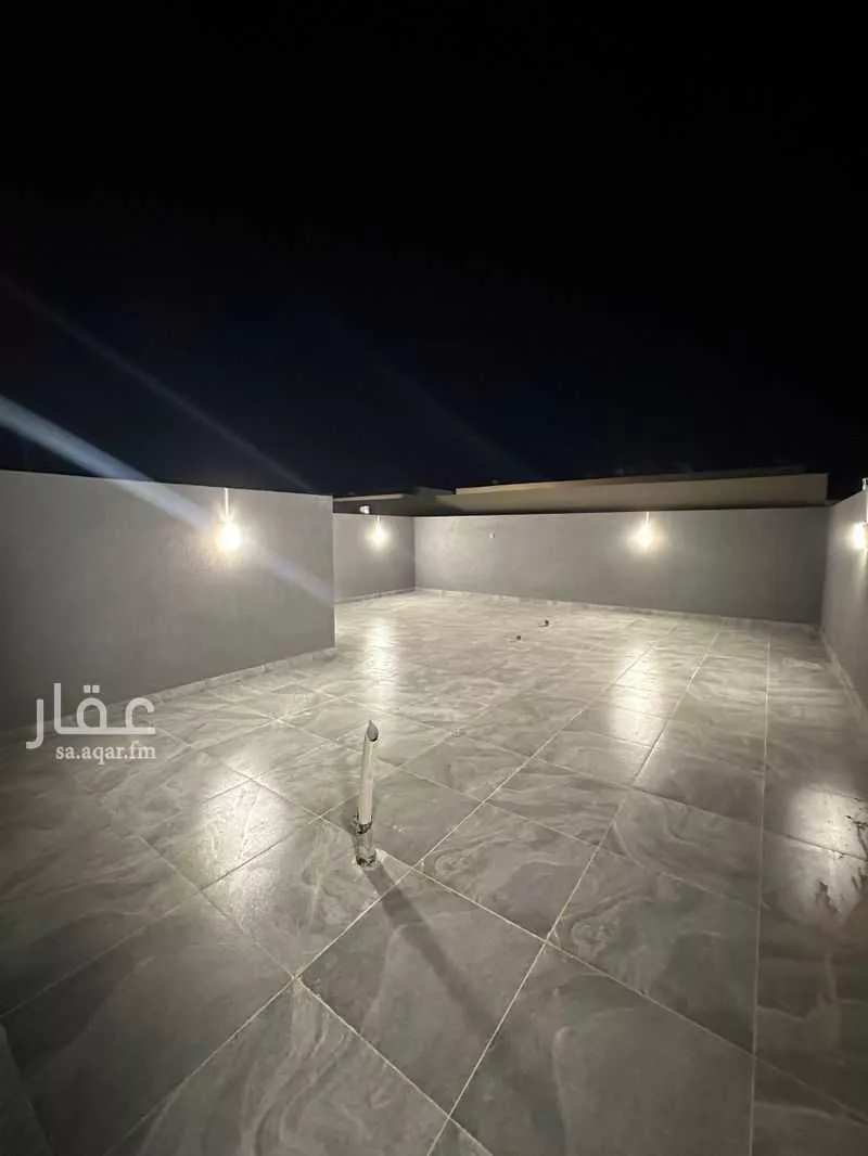 فيلا 6 غرف في عكاظ 20