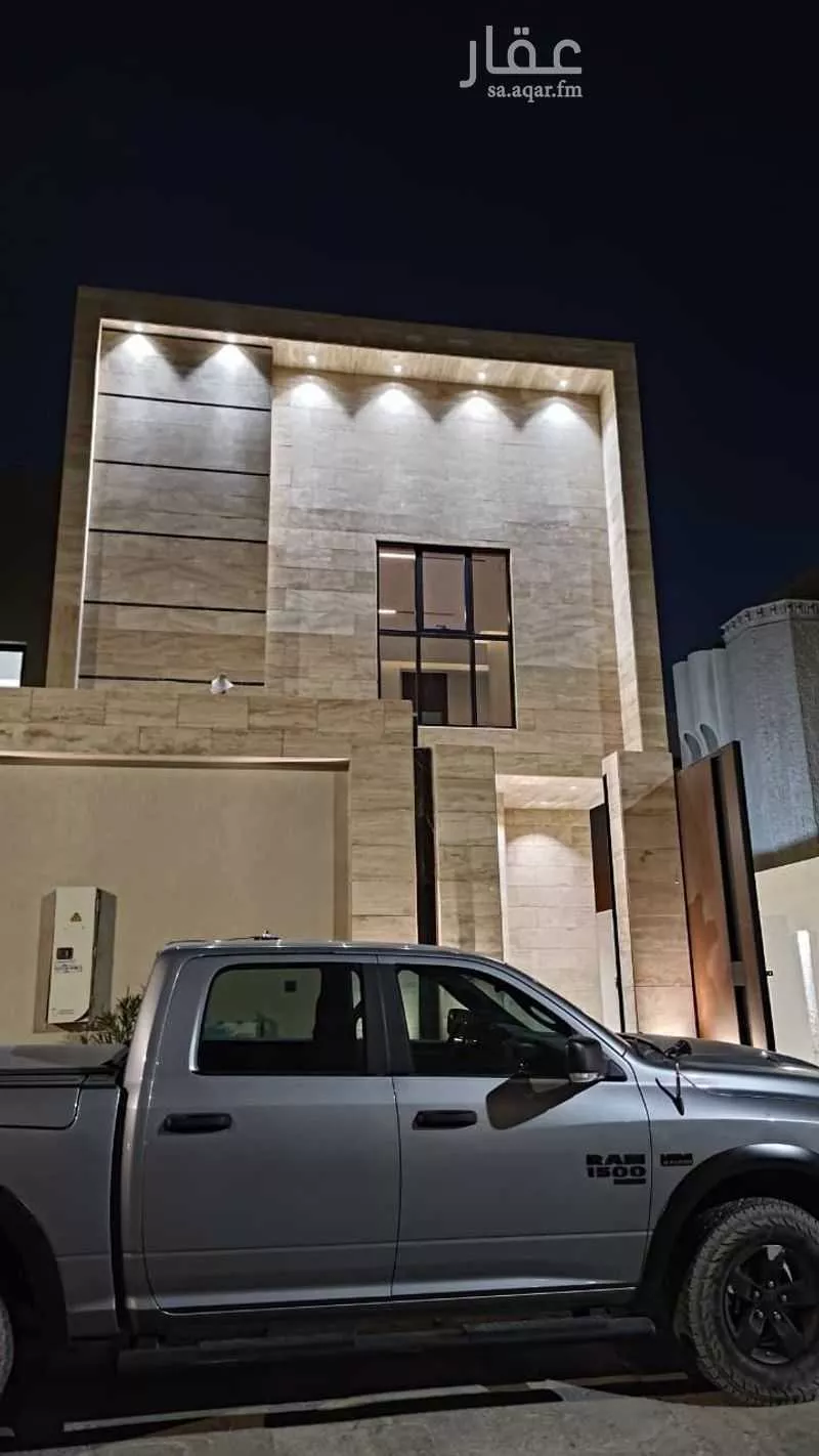 فيلا 6 غرف في الريان 2
