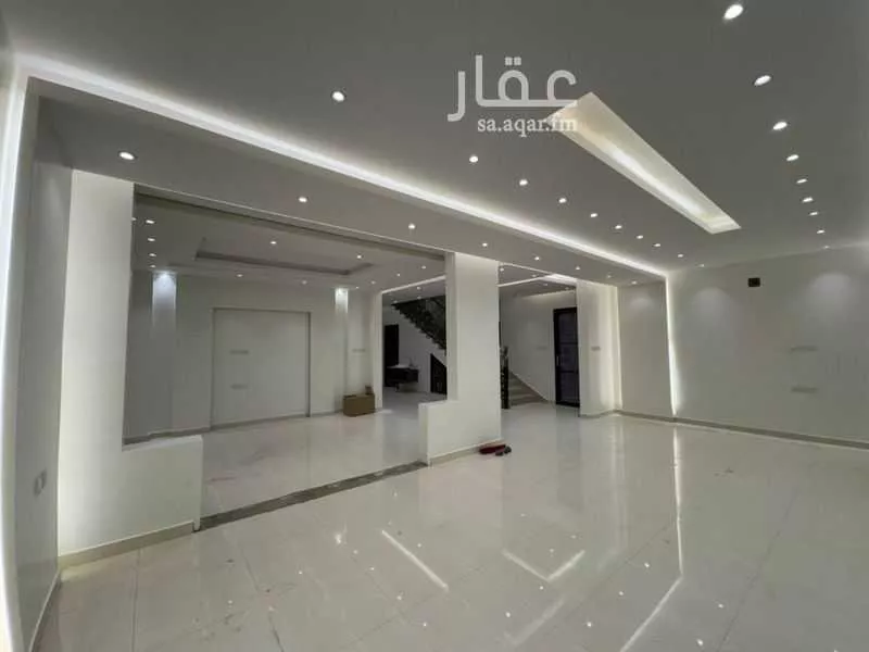فيلا 15 غرف في النرجس 18