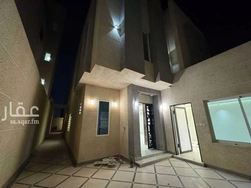 فيلا 15 غرف في النرجس 25