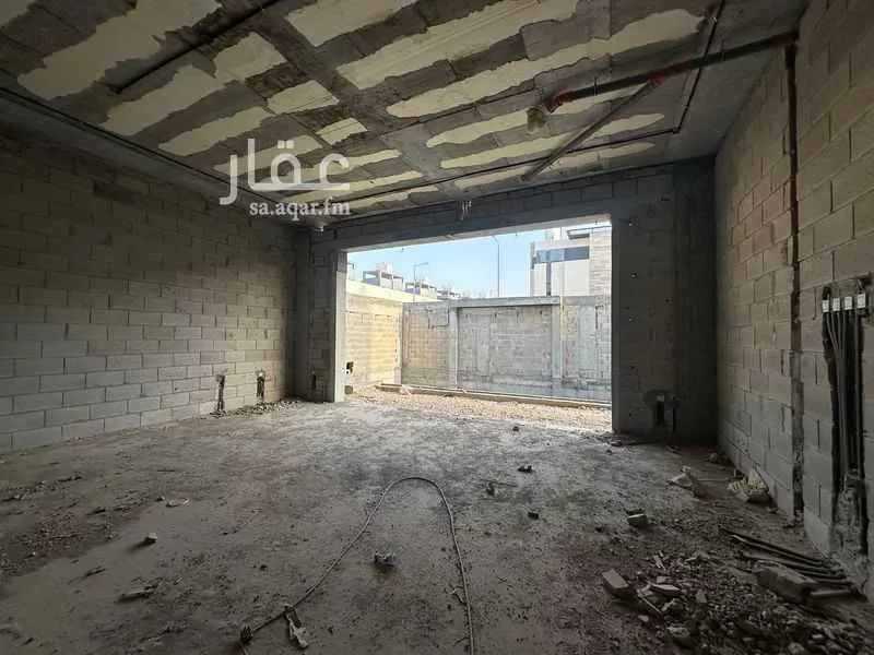 4 bedroom villa in Al Narjis 12