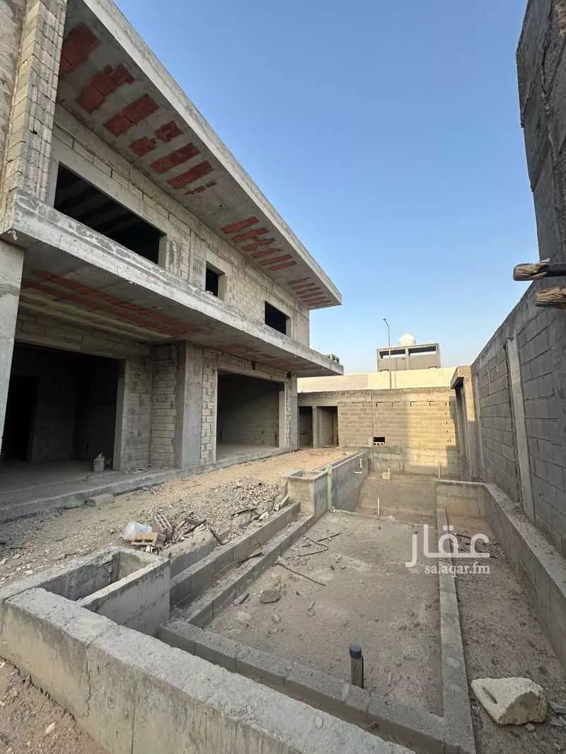 4 bedroom villa in Al Narjis 17