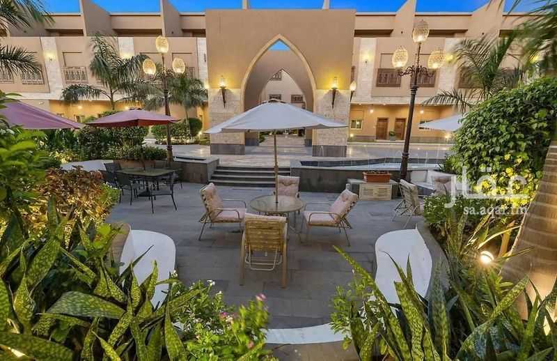 3 bedroom villa in Al Shati, Jeddah 5
