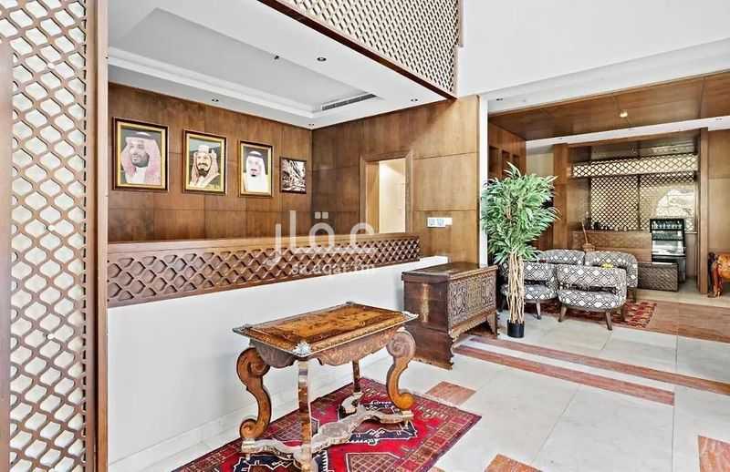 3 bedroom villa in Al Shati, Jeddah 4