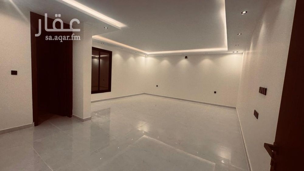 5 bedroom villa in Dhahrat Laban, Riyadh 9