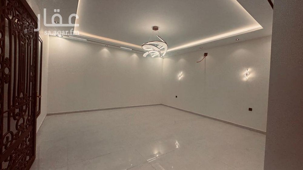 5 bedroom villa in Dhahrat Laban, Riyadh 16